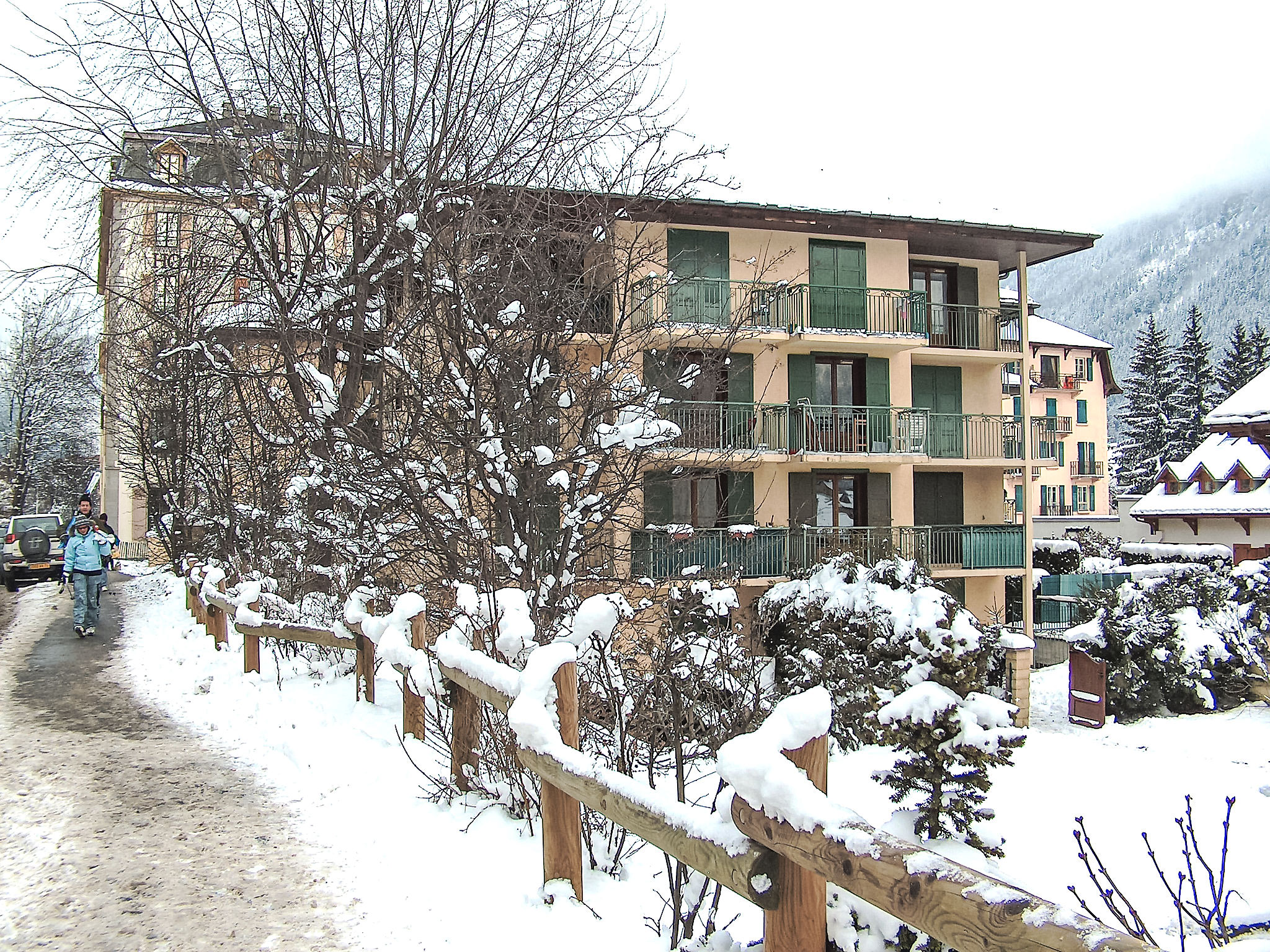 Photo of Blanc Neige