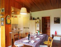 Rustiek appartement voor 4 aan de voet van de Mont Blanc in Chamonix - thumbnail 3