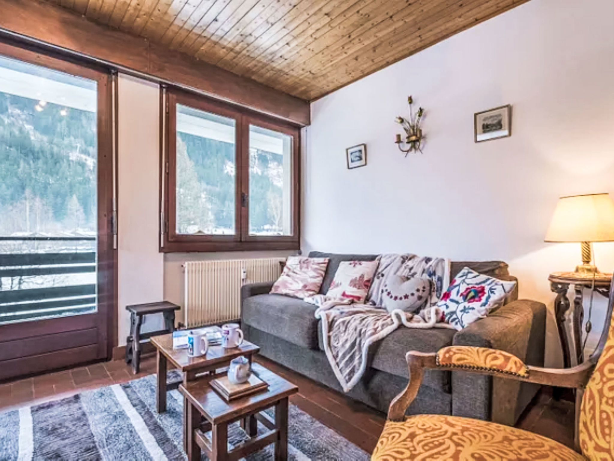 Le Bois du Bouchet-Inside