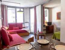 Knus appartement voor 4 in Chamonix, vlakbij skipistes en het meer - thumbnail 2