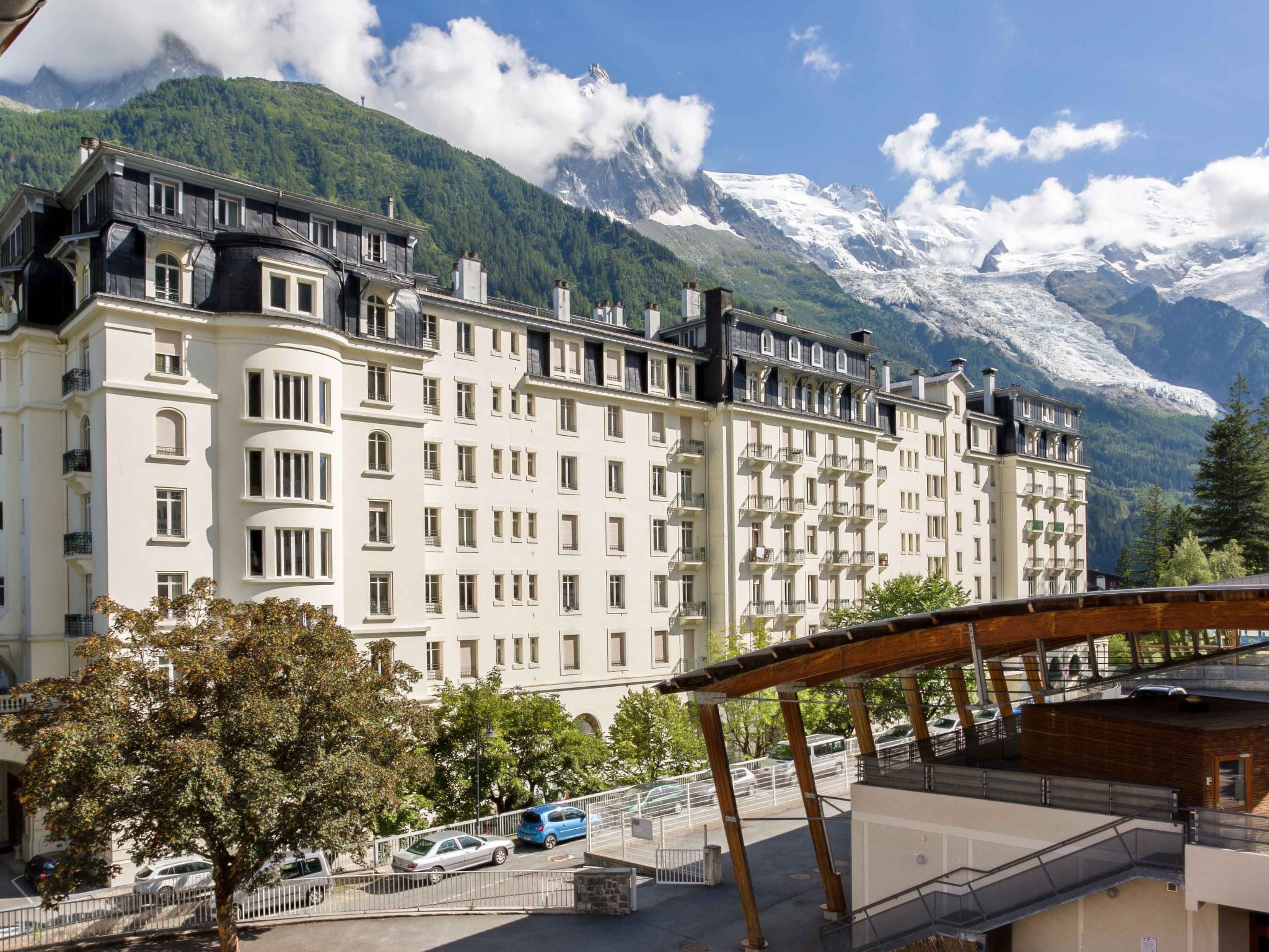 In Chamonix und Bergblick-Image-tags.info