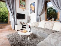 Lou Lou Apartment