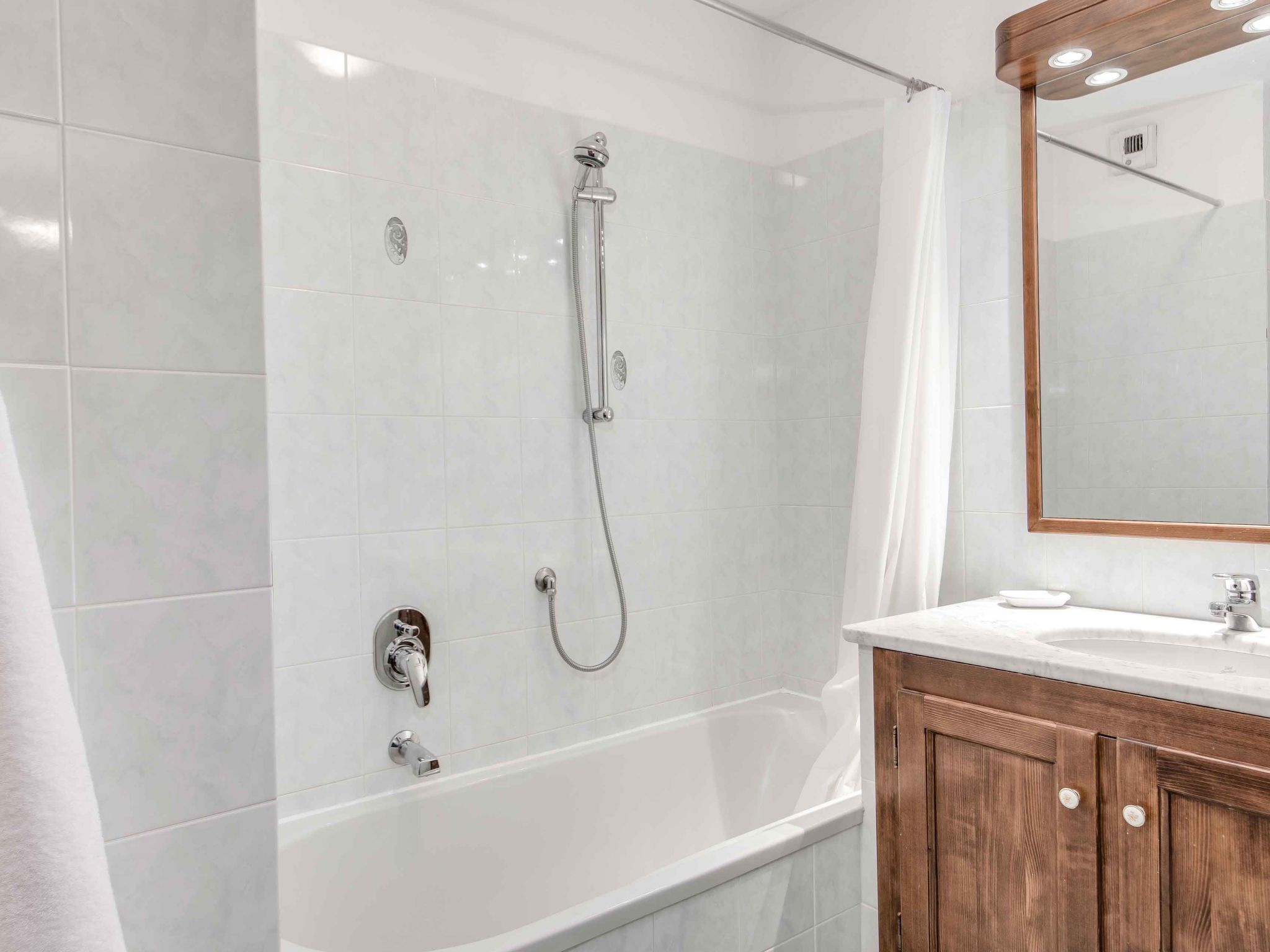 Balmat Wohnung-Image-tags.info