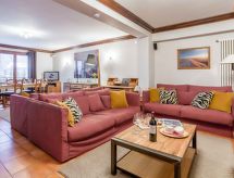 Authentiek Bergappartement voor 8 personen in het hart van Chamonix - thumbnail 2