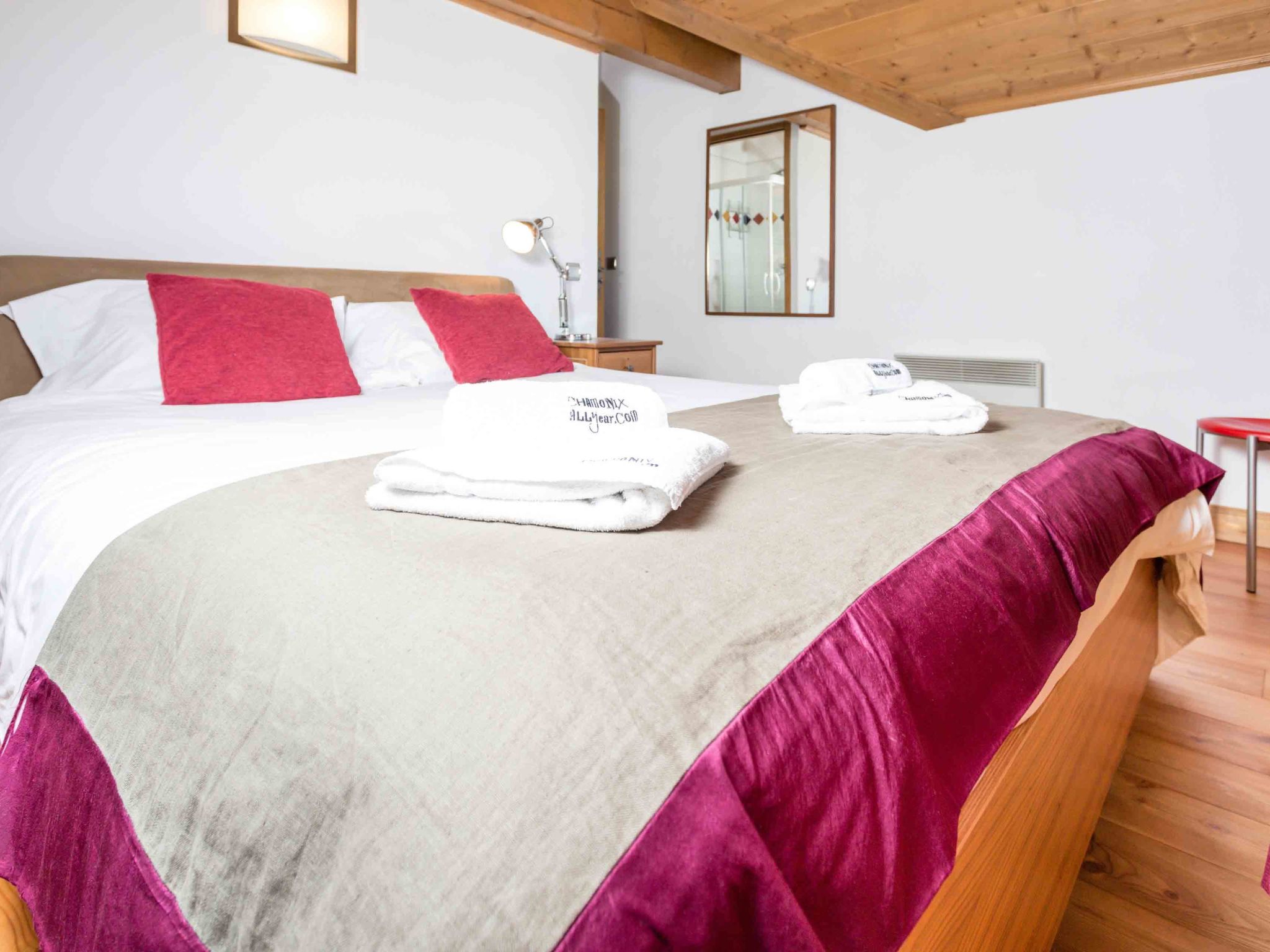 Villa Vallet Wohnung-Image-tags.info