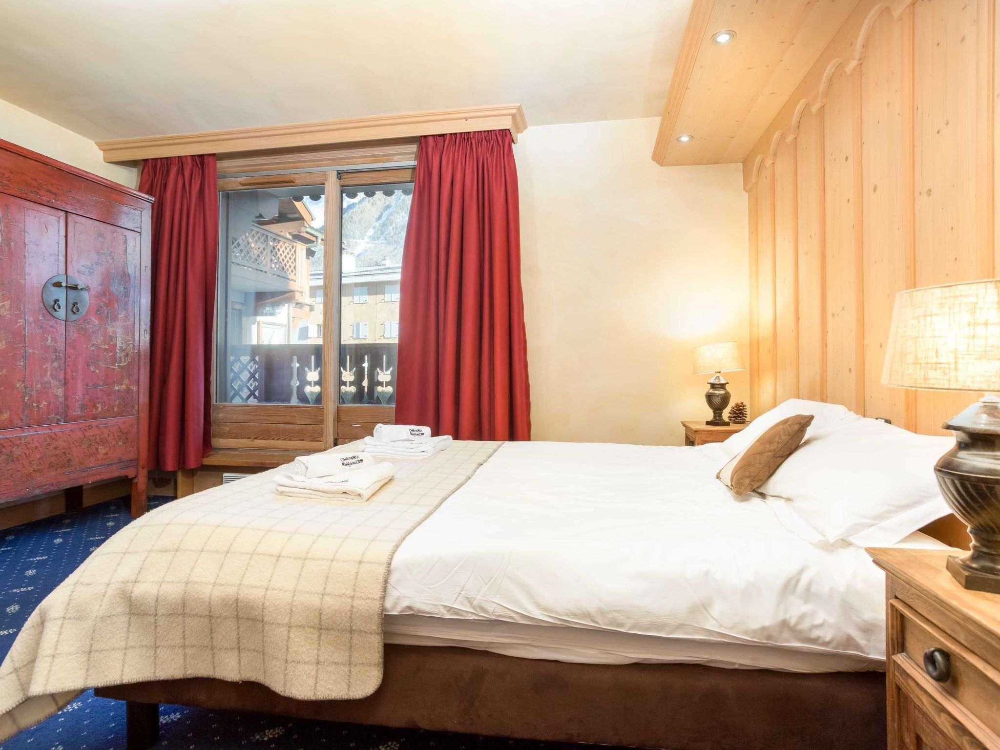 Chamois Apartment-Image-tags.info