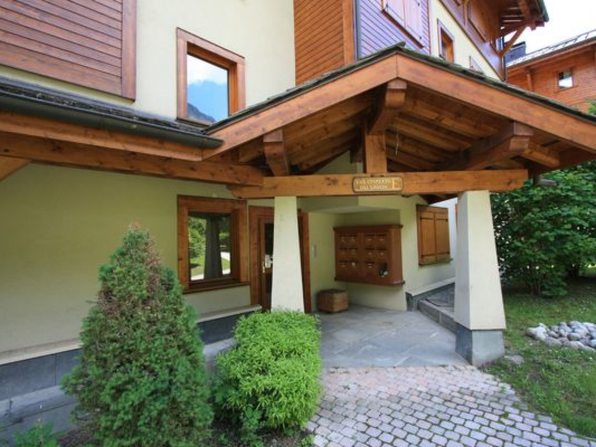 Chamois Apartment-Image-tags.info