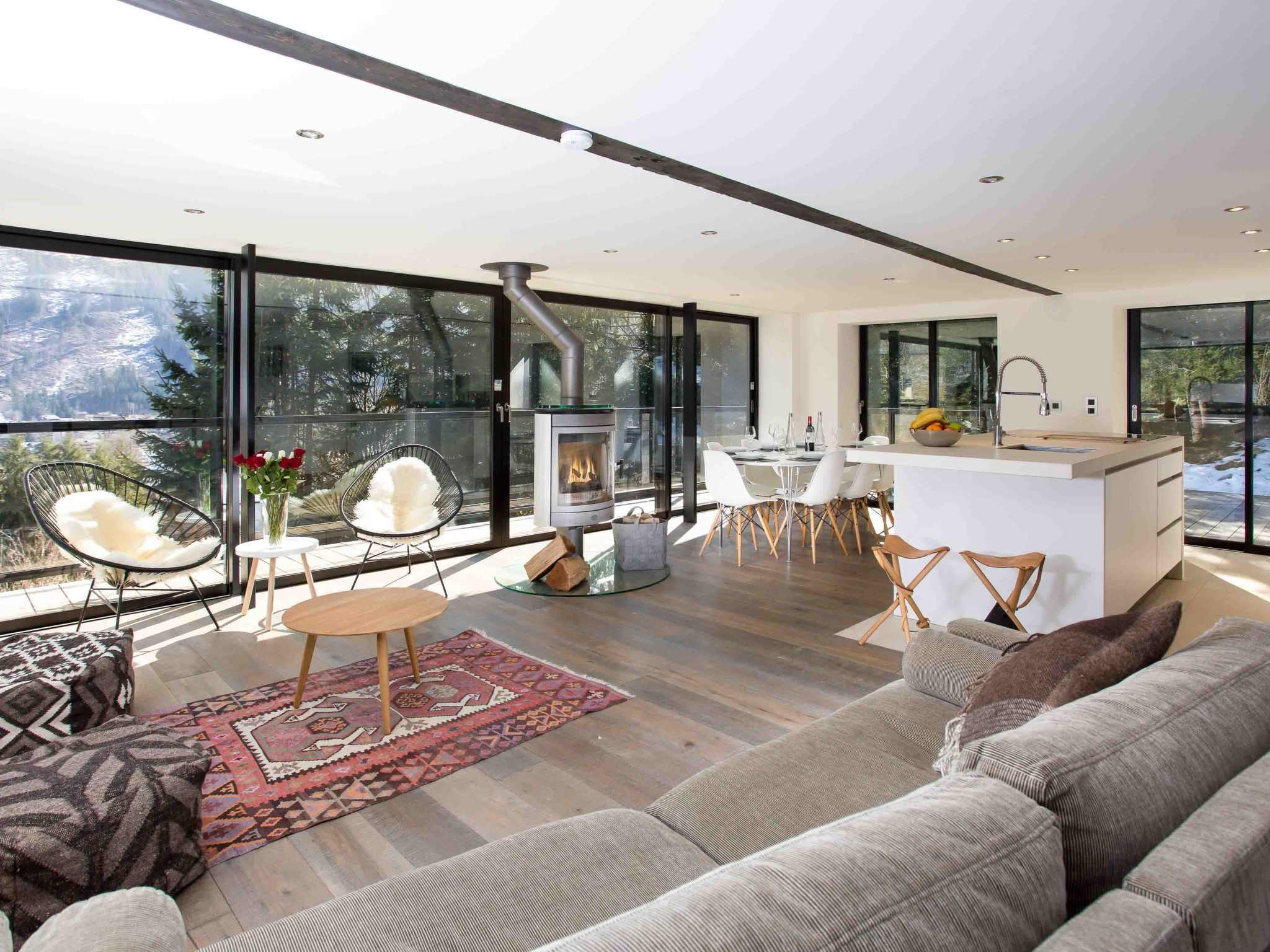 Chamonix accommodation chalets for rent in Chamonix apartments to rent in Chamonix holiday homes to rent in Chamonix