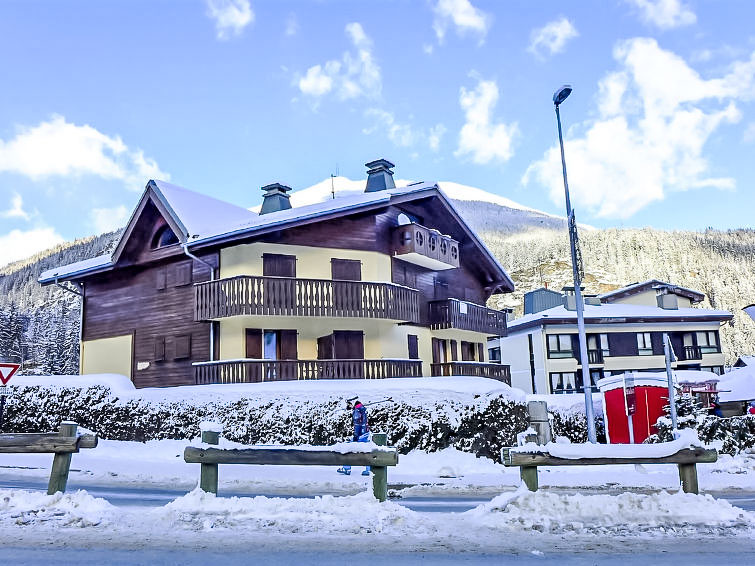 F-ALP-0446 Les Houches