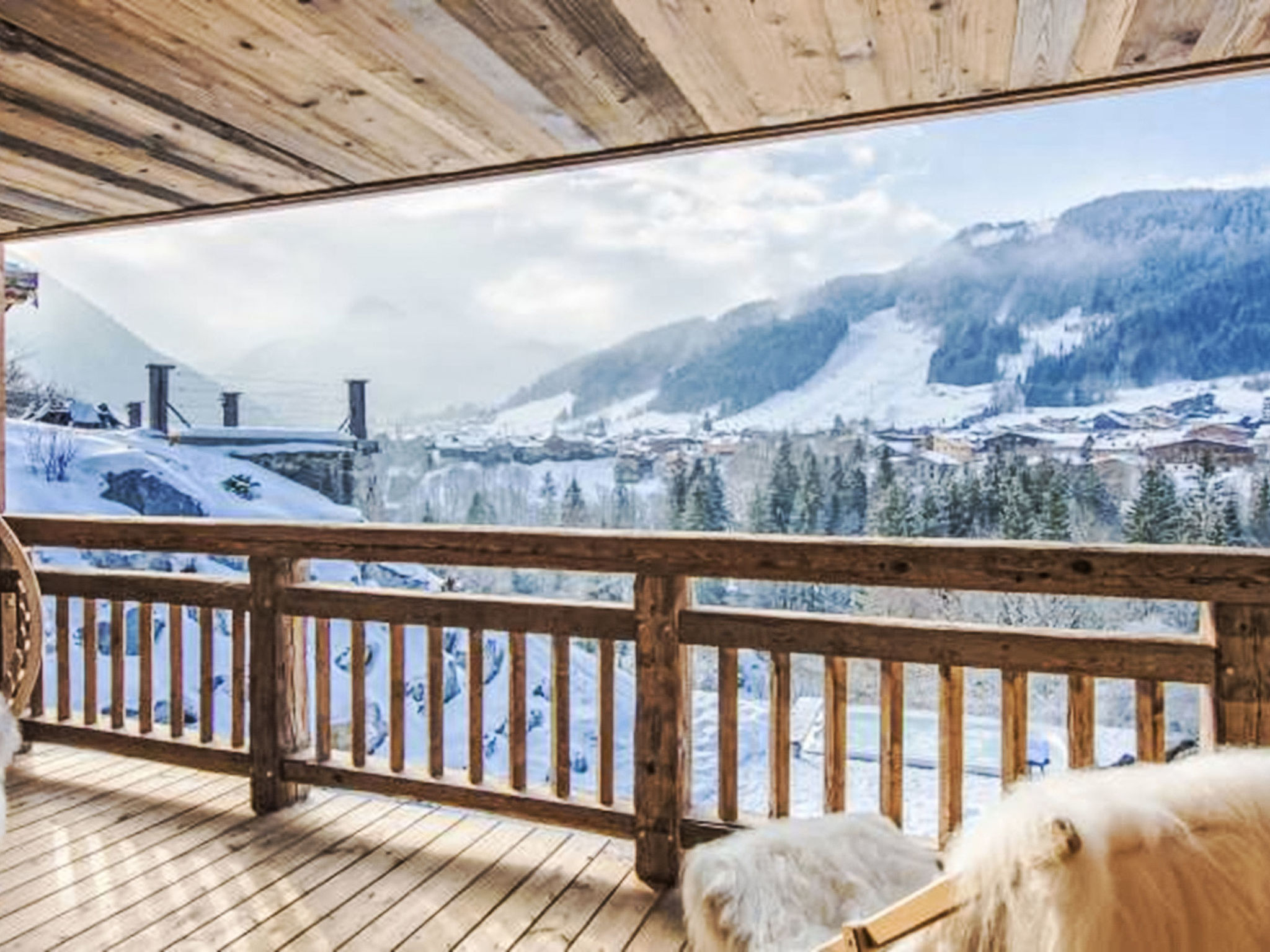 Photo of Ski-in/Ski-out Chalet Diamond