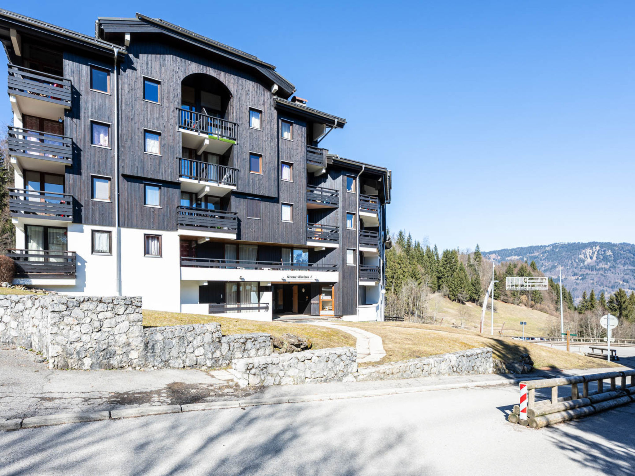 Photo of Grand Horizon 1