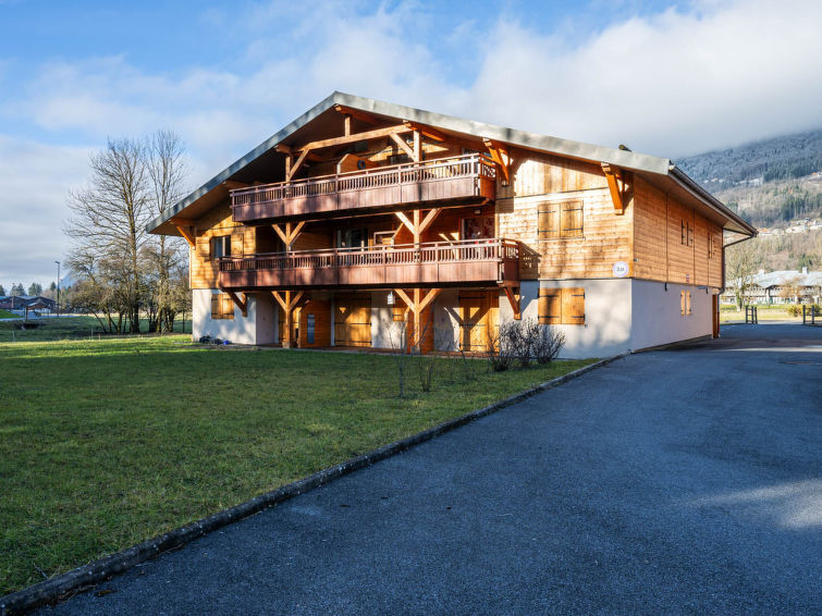 Photo of NIVEOLES