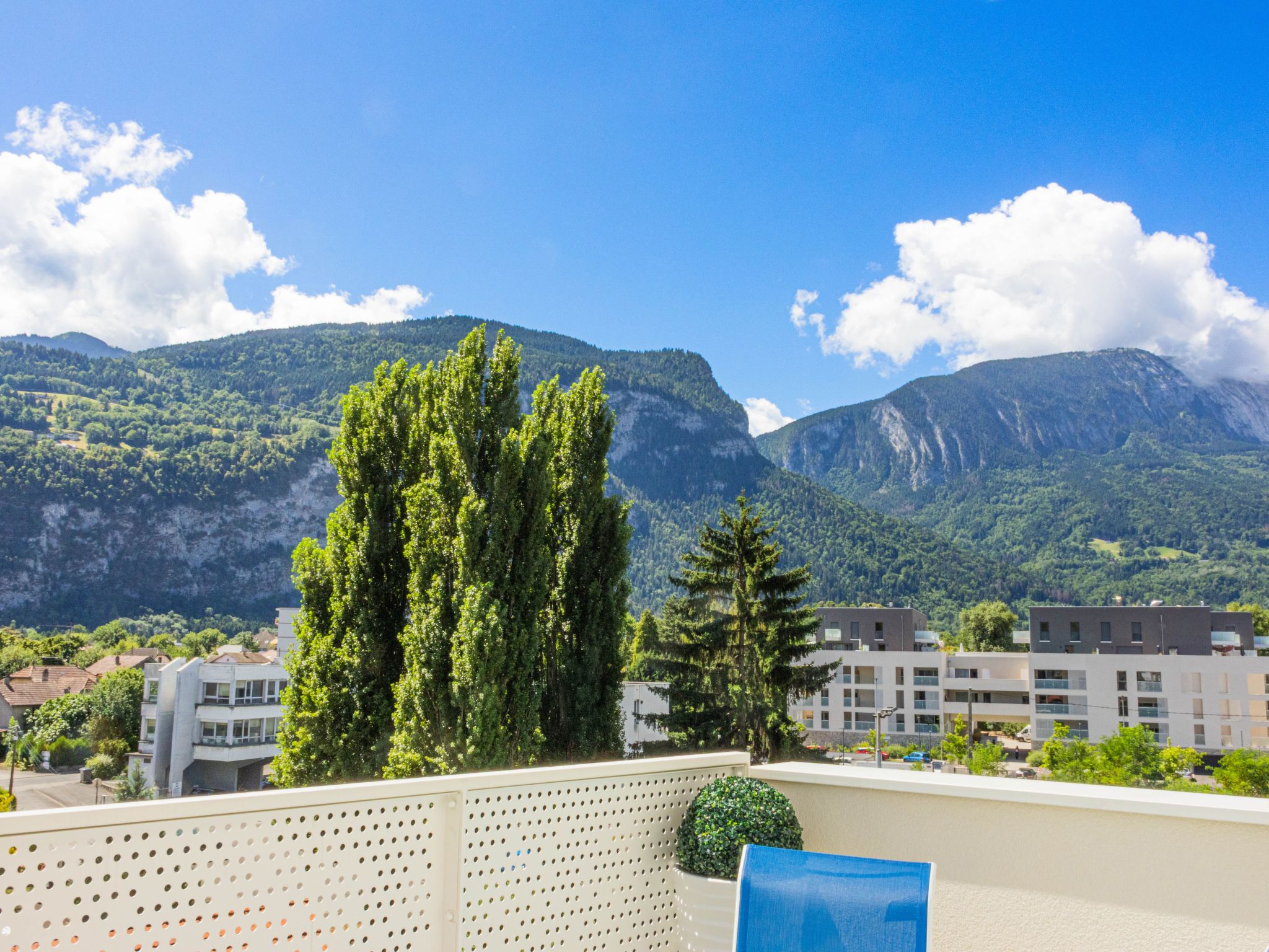 Rustiek appartement in Cluses met weids uitzicht op de Alpen - foto 18