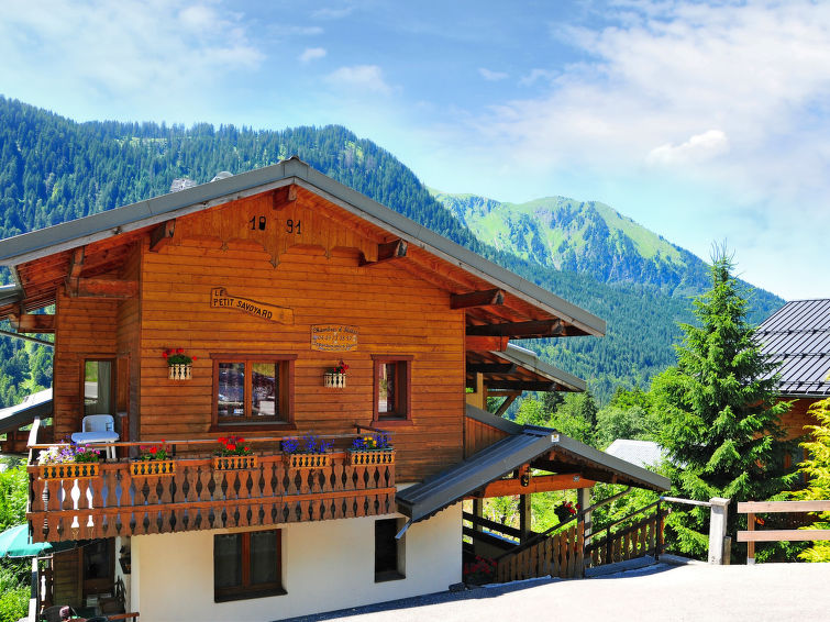 Chatel accommodation chalets for rent in Chatel apartments to rent in Chatel holiday homes to rent in Chatel
