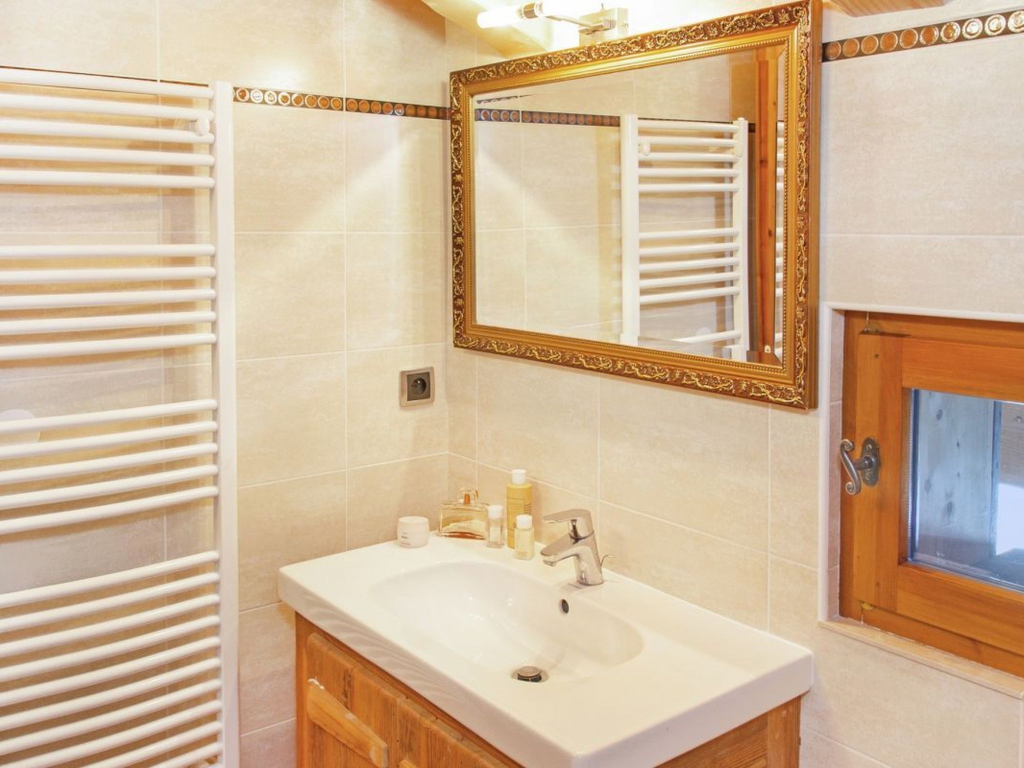 Chalet Petit Châtel - Inside