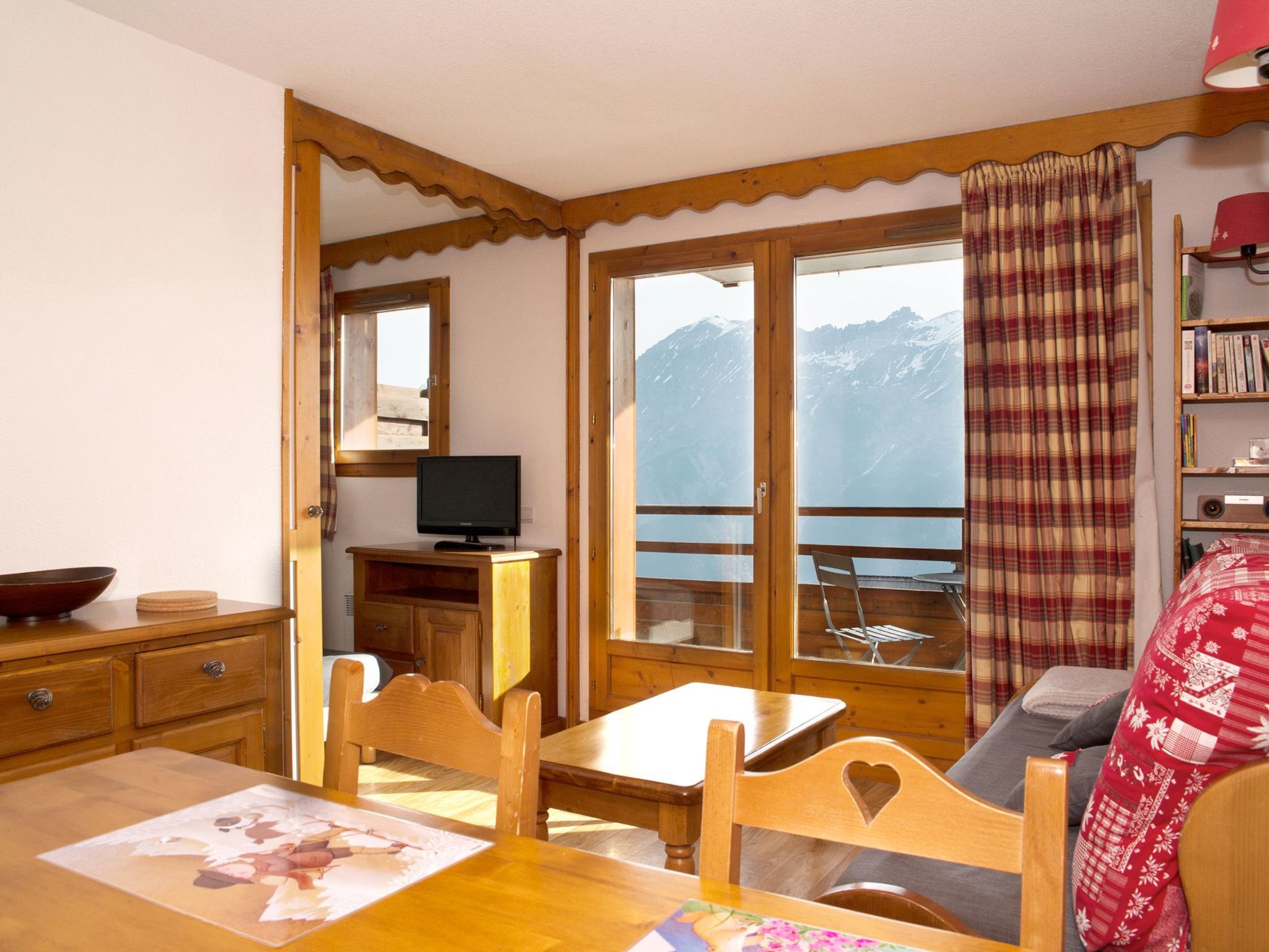 Wohnung direkt an der Piste, Schwimmbad, Sauna - Image 2