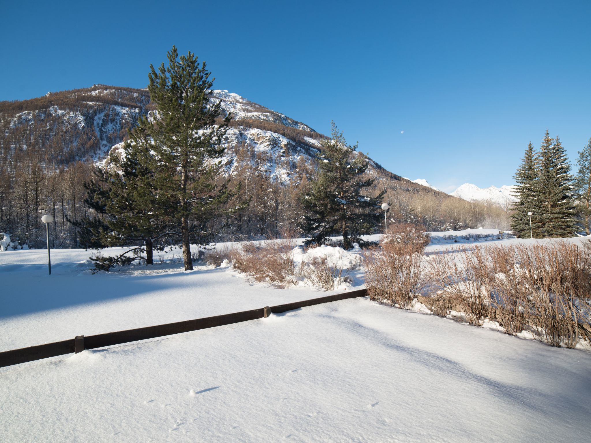 Bel appartement T3 au calme avec jardin-Buiten