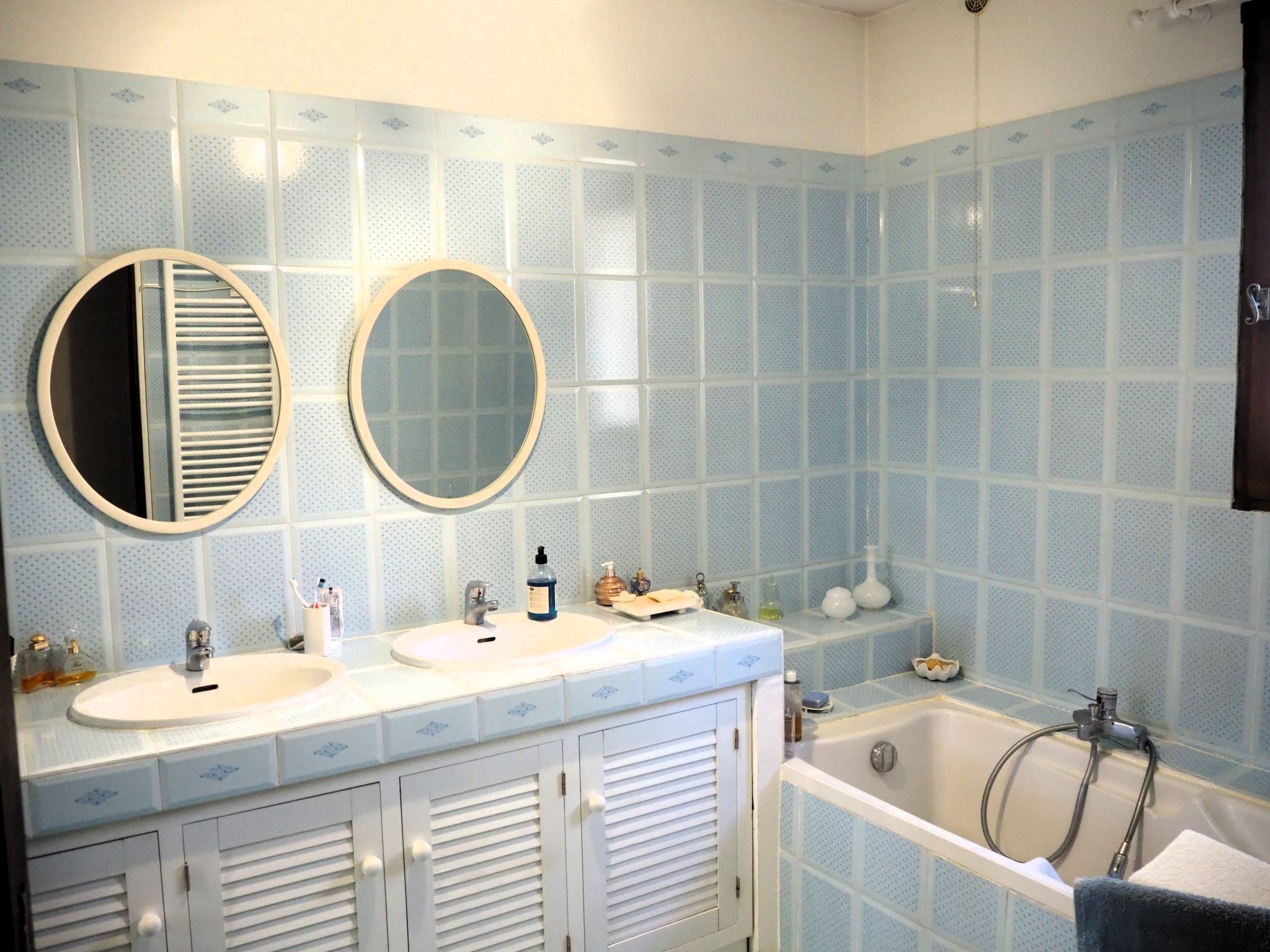 Charmantes Landhaus mit Garten-Inside