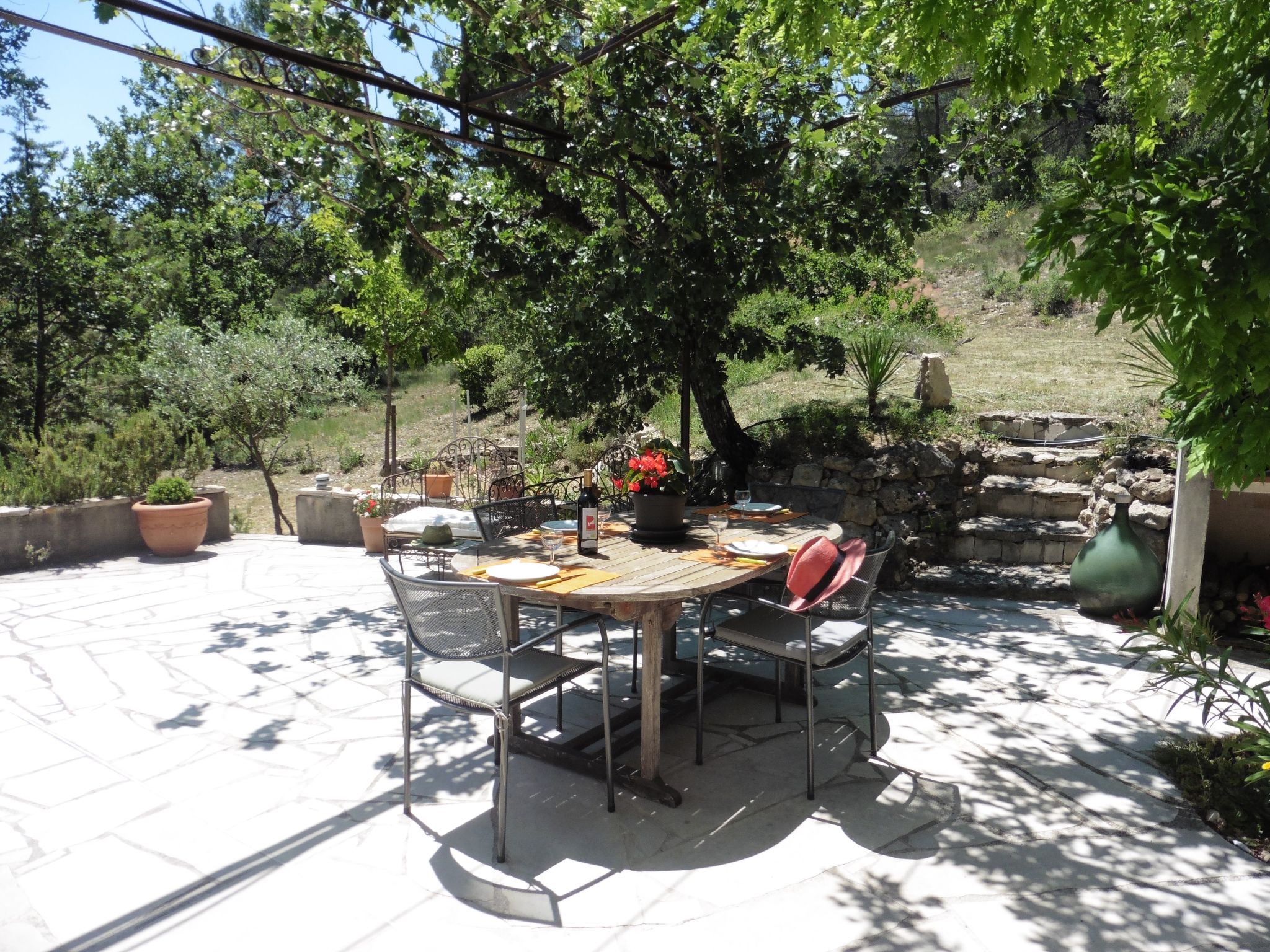 Charmantes Landhaus mit Garten-Inside