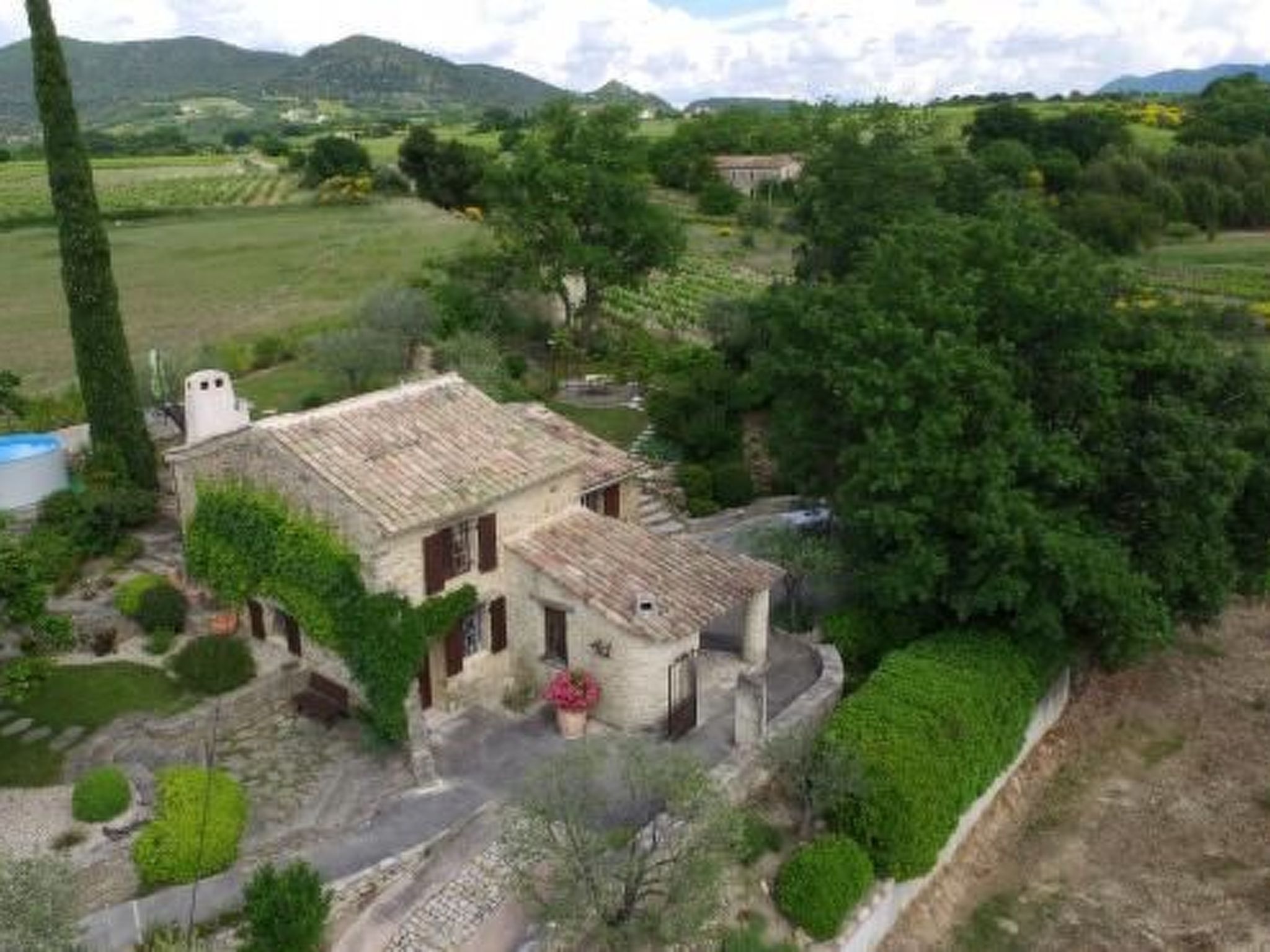 Vakantiehuis in Puyméras (Frankrijk) 1 hond is welkom