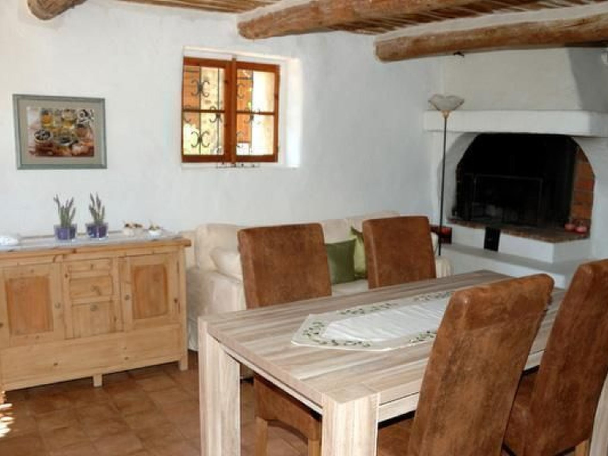 "Haus der Olivenbäume"-Binnen