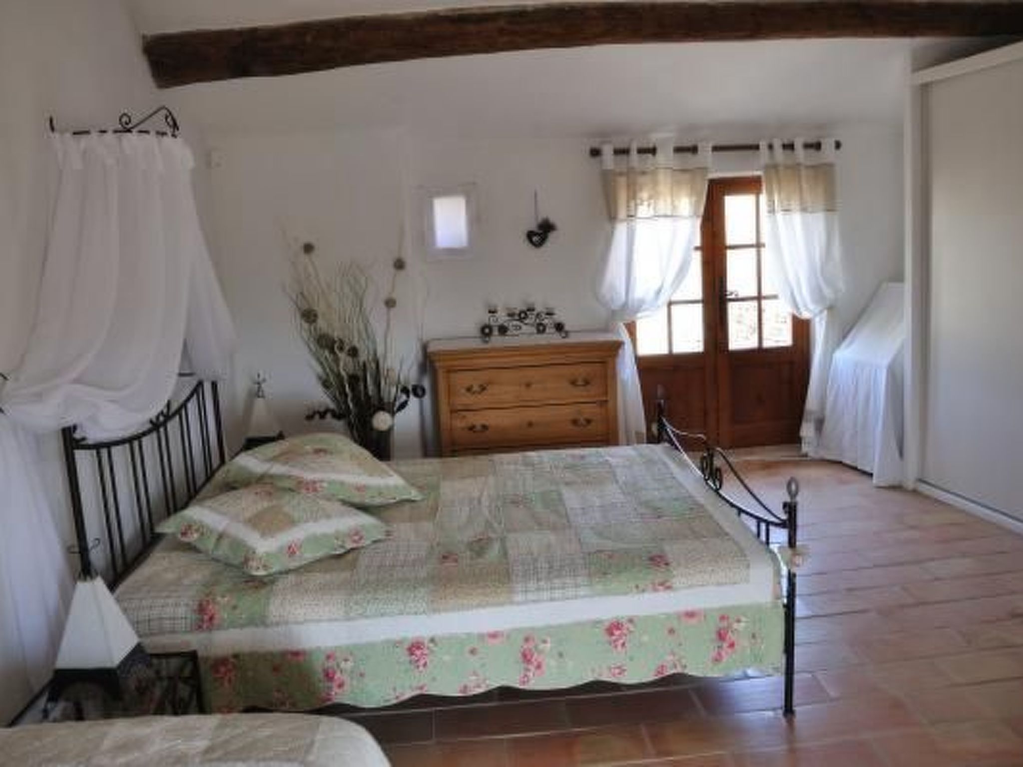 "Haus der Olivenbäume"-Binnen