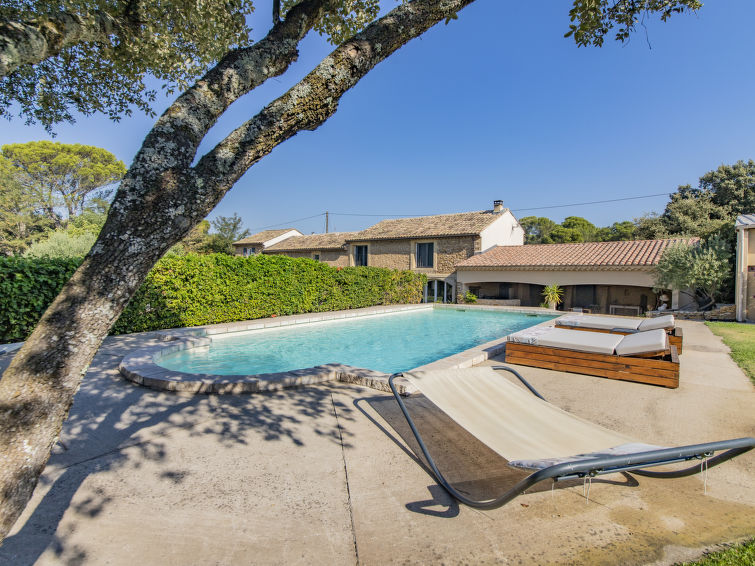 Search and Stay destination Uchaux, Provence-Alpes-Côte d'Azur - France from AU$ 573. Le Mas des Buis