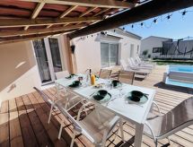 Villa Aqui Sian Ben: Vrijstaand met privézwembad in L'Isle-sur-la-Sorgue - thumbnail 2