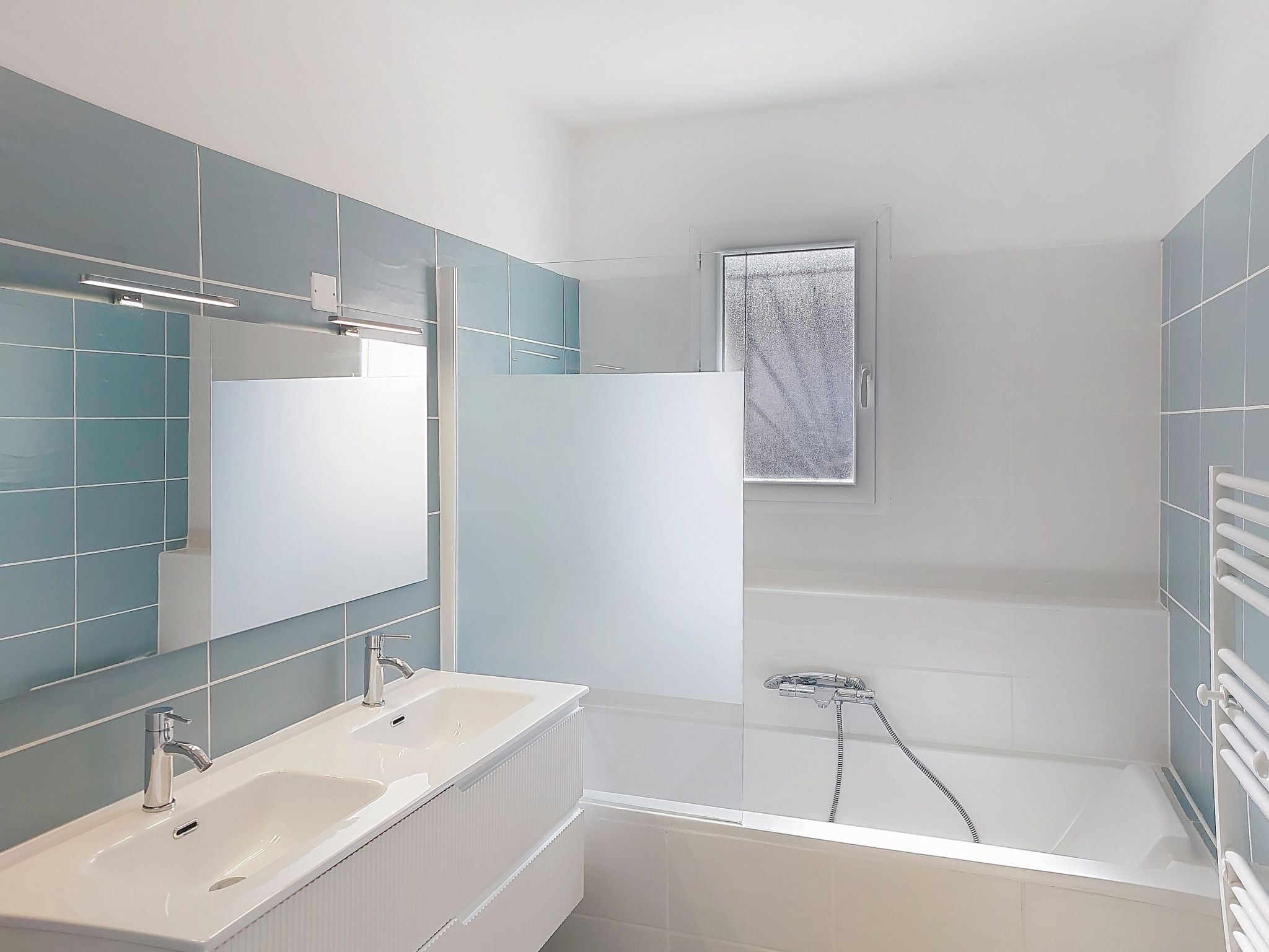 Photo of AQUI SIAN BEN