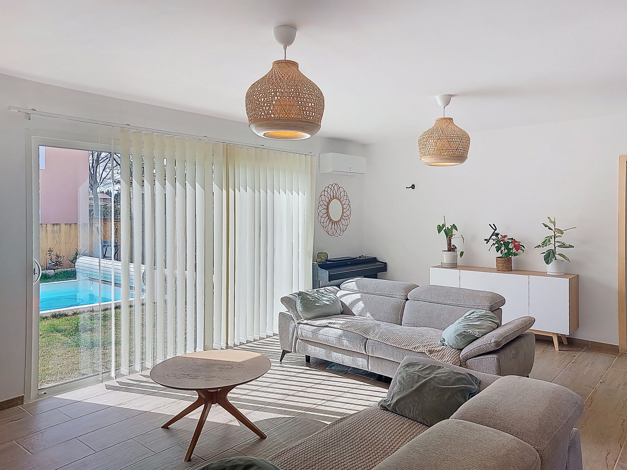 Photo of AQUI SIAN BEN