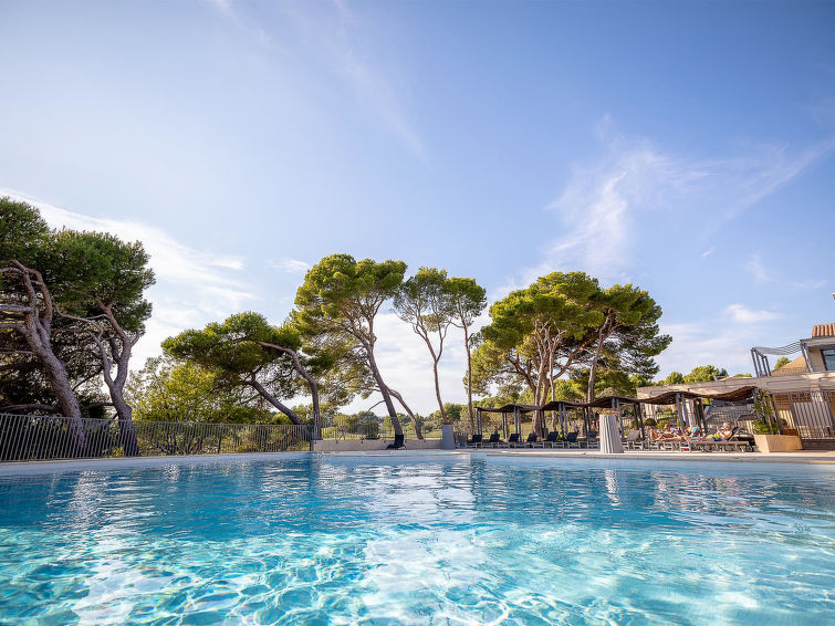 7-persoons appartement bij Provence Country Club in L'Isle-sur-la-Sorgue in L'isle sur la Sorgue