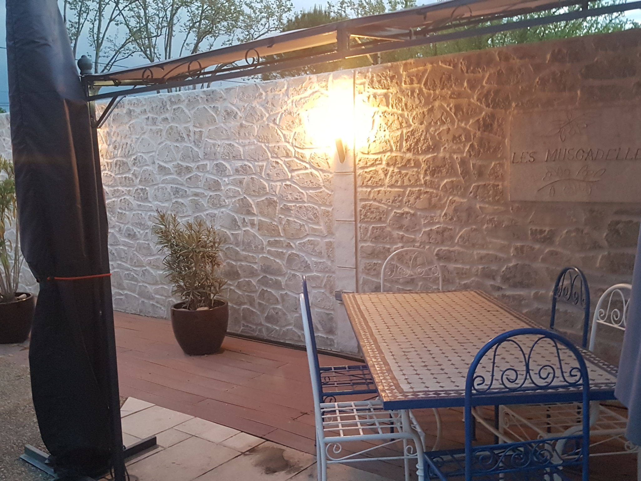 Logis de La Castagne - Draußen