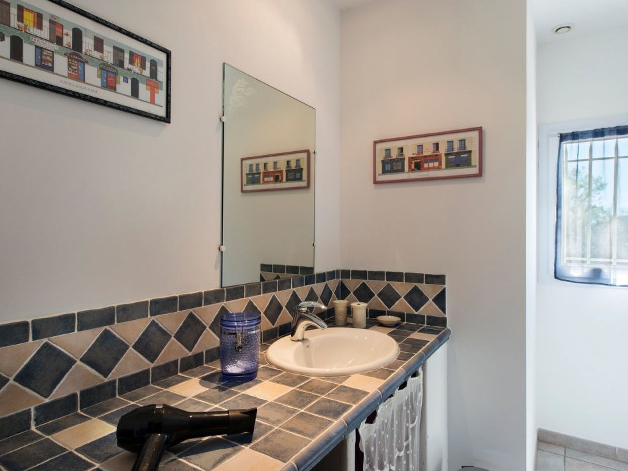 Die Gîtes de Bel-Air im Luberon in der Provence-Drinnen