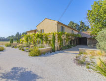Holiday home Le Mas de Marius