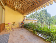 Holiday home Le Mas de Marius