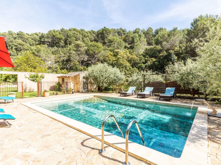Search and Stay destination Le Barroux, Provence-Alpes-Côte d'Azur - France from AU$ 499. L'Oliveraie