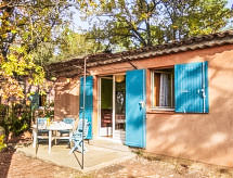 Vacation home La Colline des Ocres