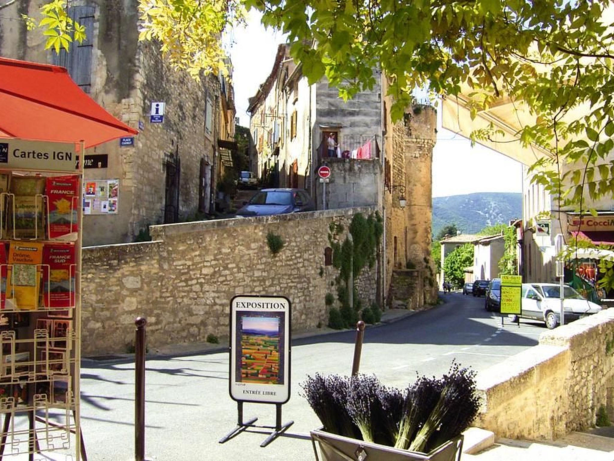 Morard - Bonnieux Appt 2. Etage-Binnen