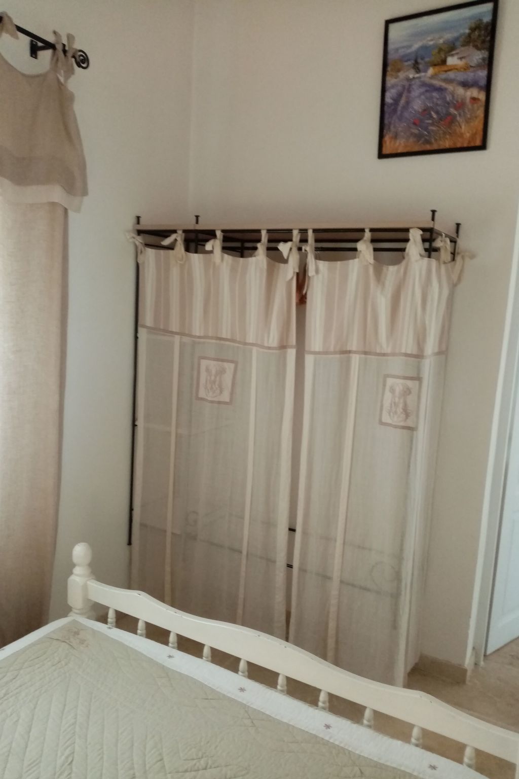 Provenzalisches Ferienhaus mit Charme auf dem Land mit Pool-Binnen