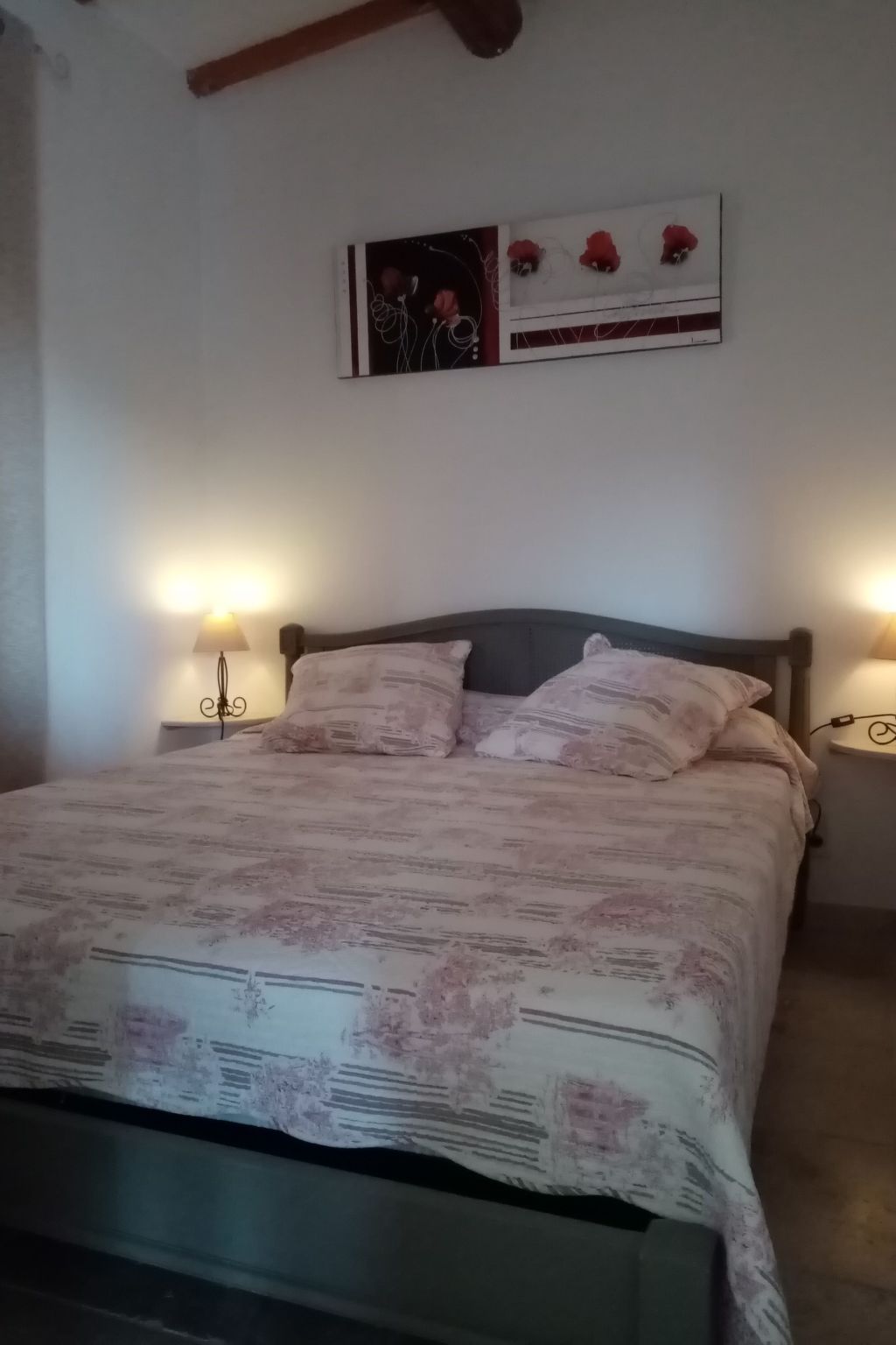 Provenzalisches Ferienhaus mit Charme auf dem Land mit Pool-Binnen