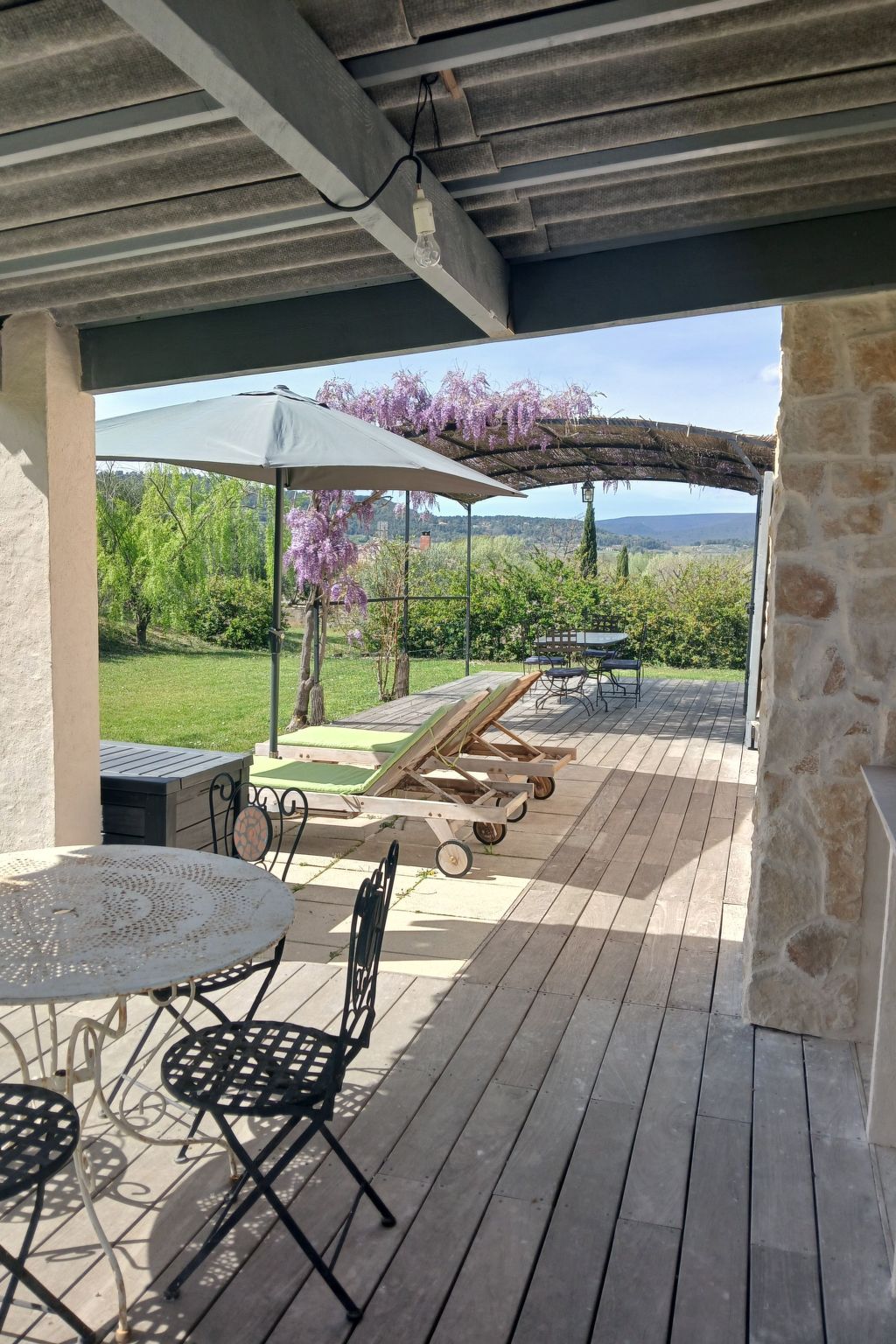 Provenzalisches Ferienhaus mit Charme auf dem Land mit Pool-Binnen