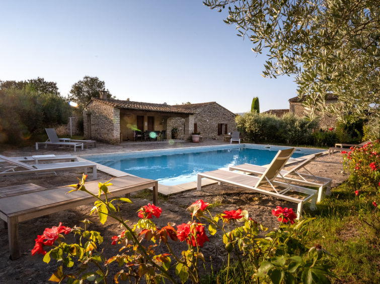 Gordes accommodation cottages for rent in Gordes apartments to rent in Gordes holiday homes to rent in Gordes
