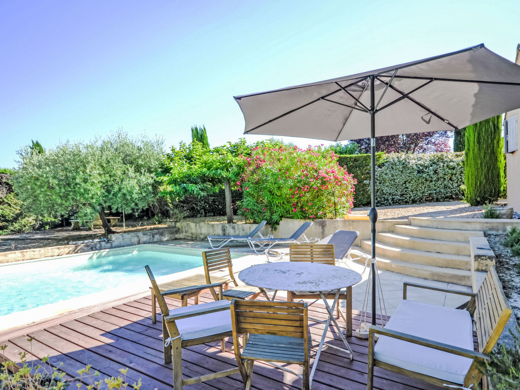 Les Iris — Pool Outdoor