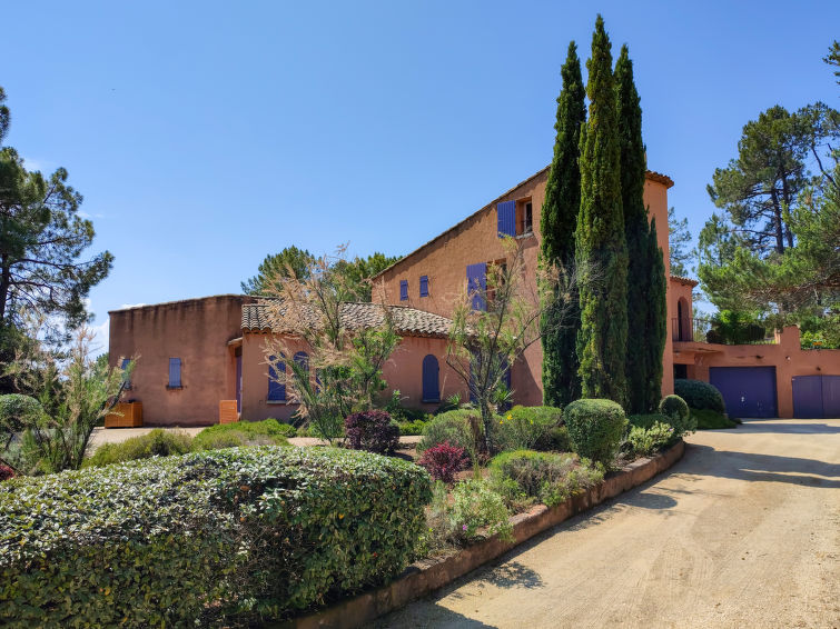 Roussillon accommodation cottages for rent in Roussillon apartments to rent in Roussillon holiday homes to rent in Roussillon
