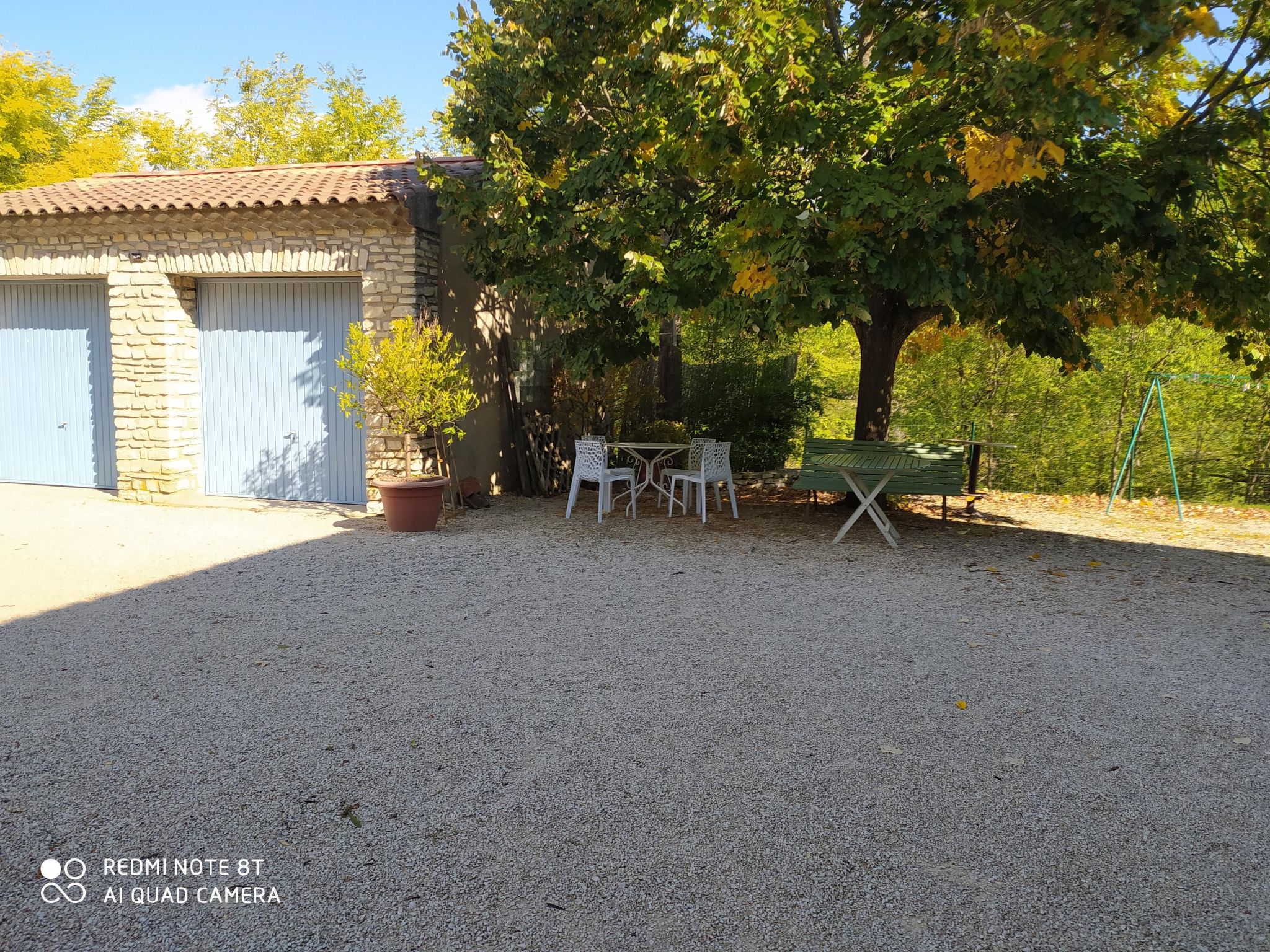 Schöne provenzalische Villa Les Carlets mit Pool-Image-tags.info