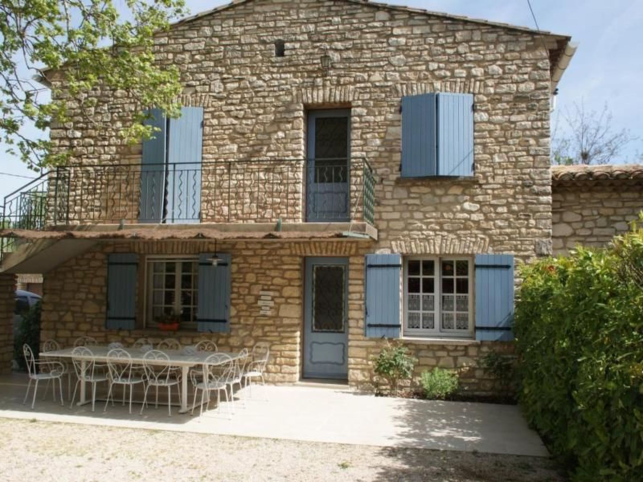 Schöne provenzalische Villa Les Carlets mit Pool-Image-tags.info