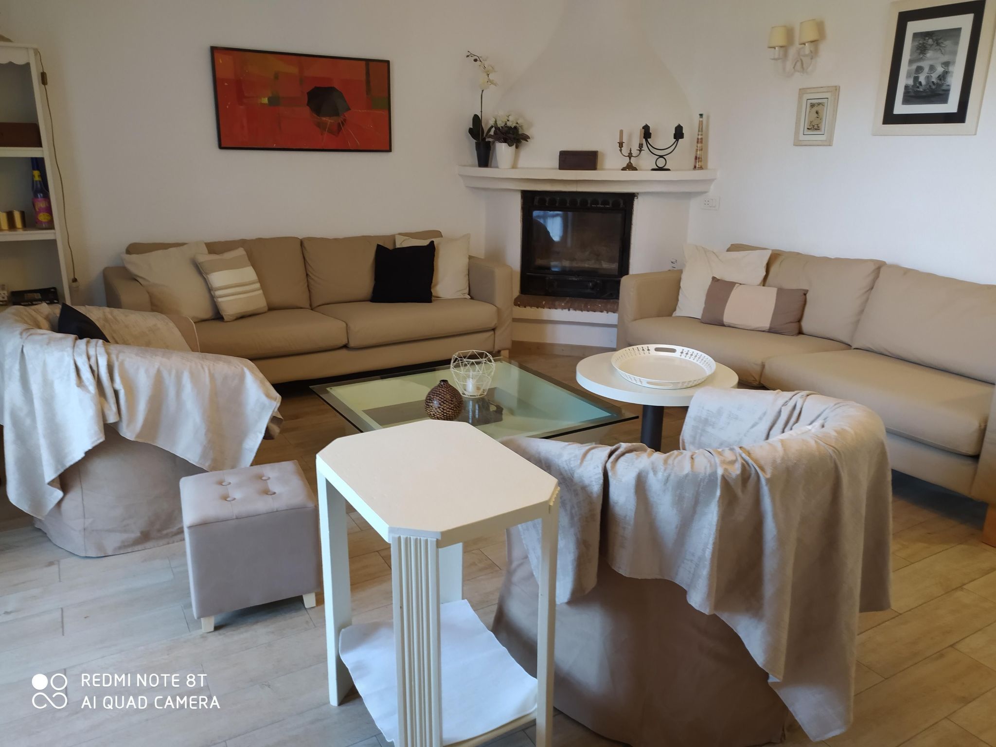 Schöne provenzalische Villa Les Carlets mit Pool-Image-tags.info