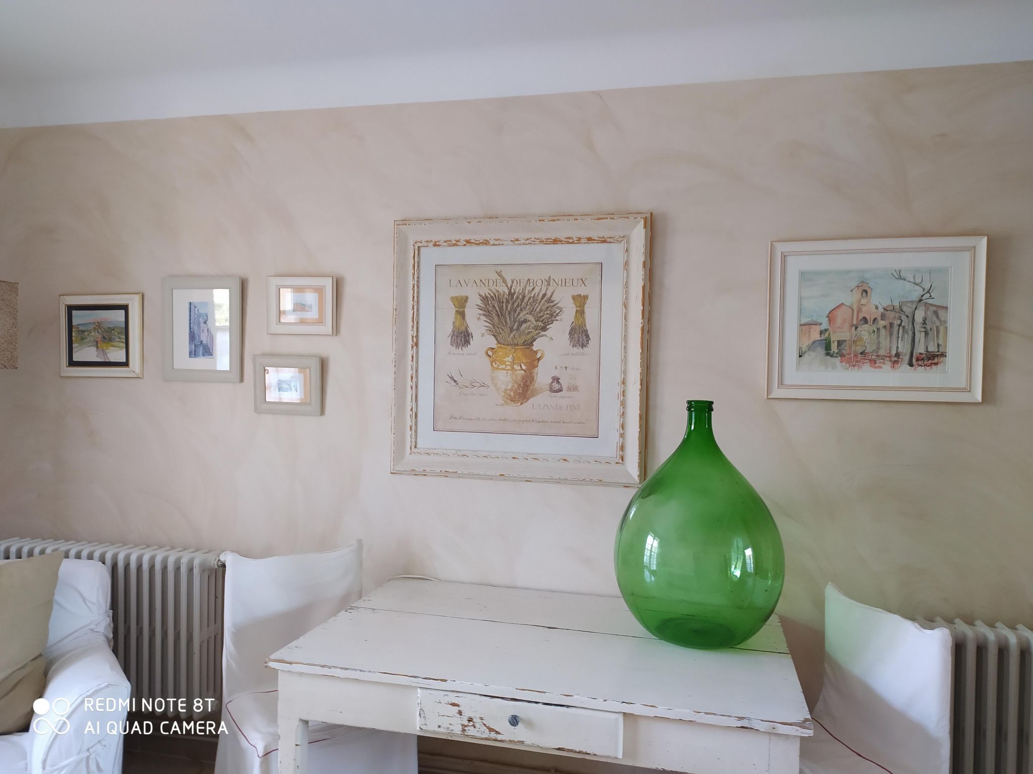 Schöne provenzalische Villa Les Carlets mit Pool-Image-tags.info