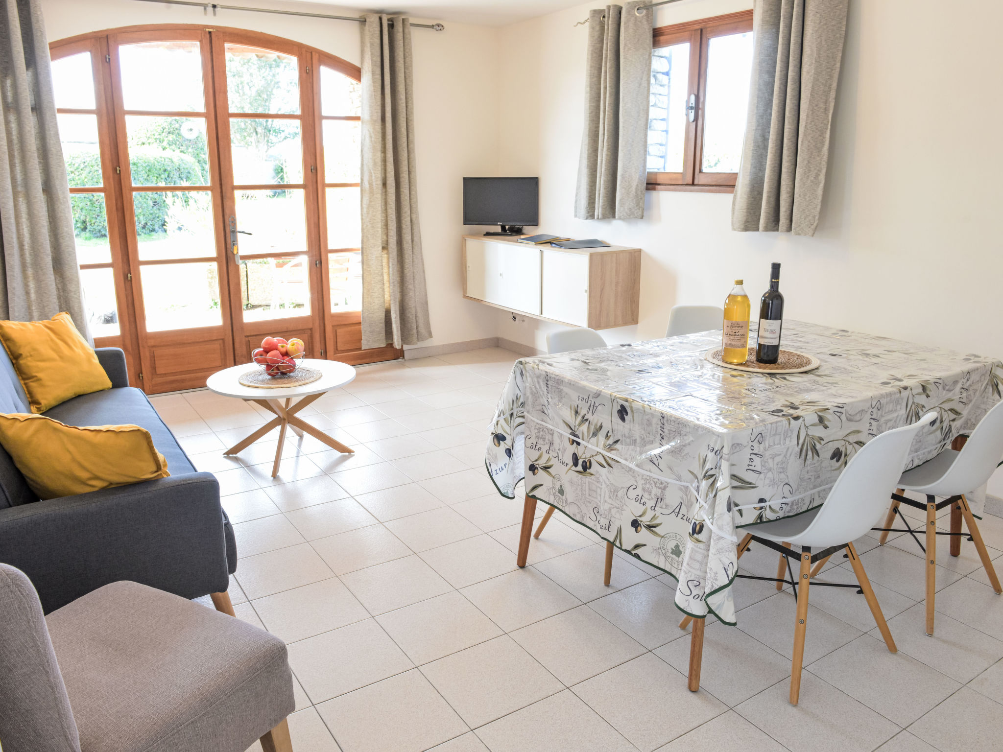 Rustiek appartement met zwembad nabij L'Isle-sur-la-Sorgue - foto 5