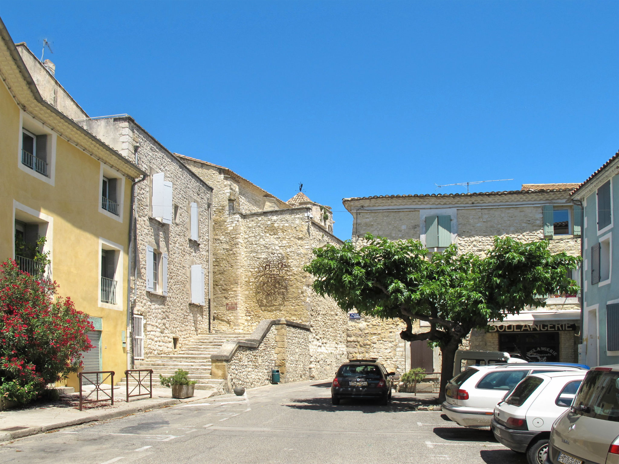 Rustiek appartement met zwembad nabij L'Isle-sur-la-Sorgue - foto 26